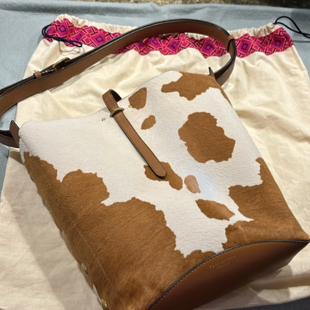 Tory Burch Rowan Natural Calf Hair Leather Bucket Bag in Pueblo Brown Cream